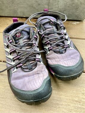 Women’s Lightweight Merrell Purple & Gray Trail Shoes Size 9